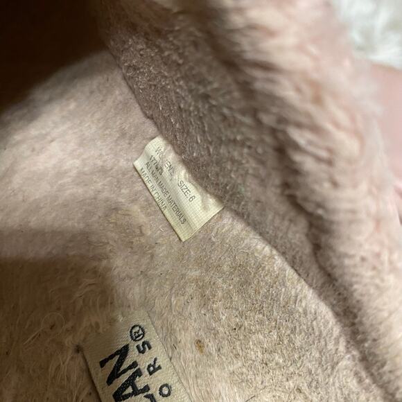 MAGELLAN • Light Pink Sherpa Lined Slip On Mules Clogs - Picture 6 of 7